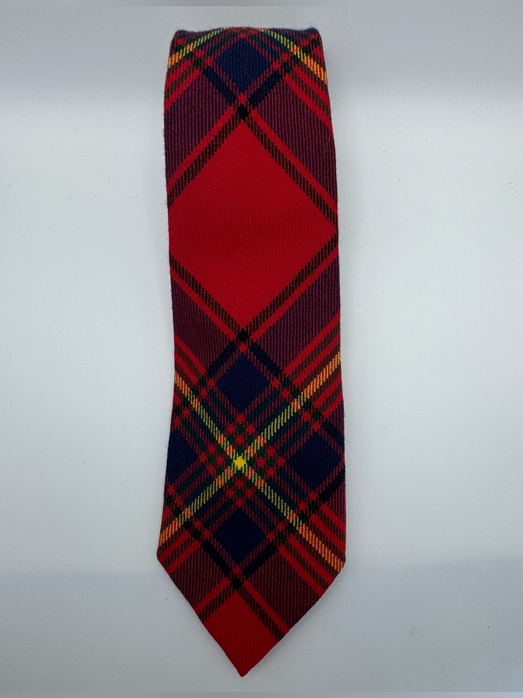 Vintage Lochcarron Oliver Dress Tartan Wool Neck Tie Scotland Red Plaid
